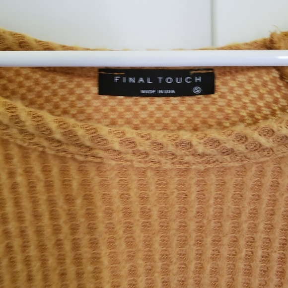 Textured blouse - Picture 2 of 2